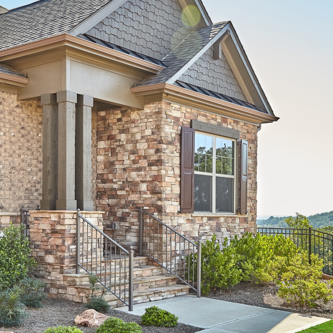 Pecan colored stone front porch - Horizon Stone